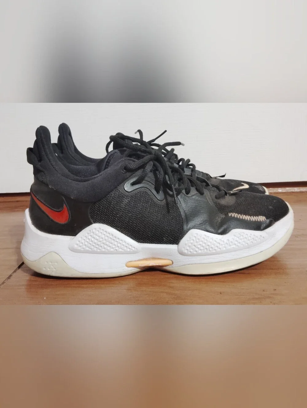 Nike PG 5 Black Basketball Shoes Size 11